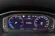 Volkswagen Passat TDI SCR 4Mot. DSG