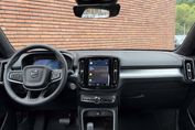 Volvo XC40 B3 Plus Dark
