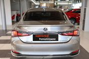 Lexus ES 300h Business Edition