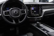 Volvo XC60 B4 B Plus Dark aut