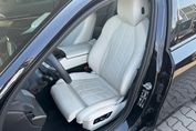 BMW Seria 5 Touring 520d xDrive M Sport