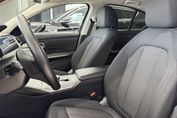 BMW Seria 3 318i Advantage aut