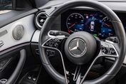 Mercedes E Klasa E 300 e 4-Matic Avantgarde