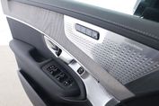 Volvo XC90 T8 AWD Plug-In Hybrid Ultra Dark 7os aut