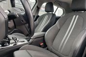 BMW Seria 1 120i Sport Line aut