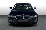 BMW Seria 3 318i
