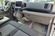 Volkswagen Crafter TDI L4H3 AT8