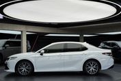 Toyota Camry 2.5 Hybrid Executive CVT