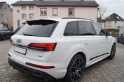 Audi Q7 50 TDI quattro S Line