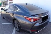 Lexus ES 300h Business Edition 2.5 E-CVT