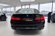 BMW Seria 5 520d xDrive Luxury Line aut