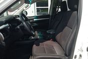 Toyota HiLux 2.4 D-4D Double Cab SR 4x4 aut