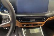 BMW Seria 3 330i xDrive M Sport