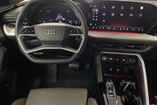 Audi Q5 TDI quattro S line Sportback