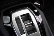Peugeot 2008 Edition e-DCS6 PureTech mHEV
