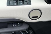 Land Rover Discovery D250 Dynamic SE