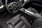 Volvo XC60 B4 B Plus Dark
