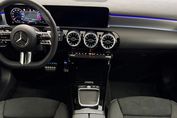 Mercedes Klasa A 220 4-Matic AMG Line