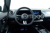 Mercedes GLA 220 4-Matic AMG Line