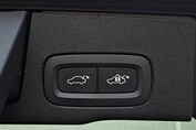 Volvo XC60 B5 B AWD Plus Dark aut
