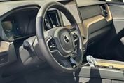 Volvo XC60 B5 B AWD Plus Dark