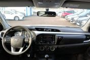 Toyota HiLux Double Cab DLX 4x4