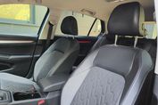 Volkswagen Golf VIII 2.0 TDI Life DSG