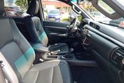 Toyota HiLux Invincible 4x4 AT