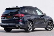 BMW X5 M50d