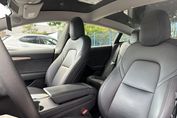 Tesla Model 3 RWD