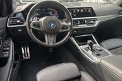 BMW Seria 3 330e xDrive M Sport