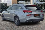 Hyundai i30 1.5 T-GDI Smart DCT