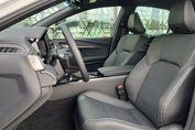 Toyota Camry Hybrid Dynamic Force Executive e-CVT