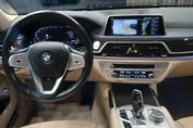 BMW Seria 7 740i