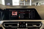 BMW Seria 3 318i Advantage aut