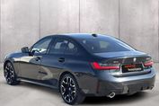 BMW Seria 3 330i xDrive M Sport