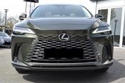 Lexus RX 450h+ Omotenashi