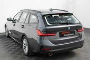 BMW Seria 3 Touring 318i