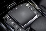 Mercedes GLB 200