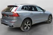 Volvo XC60 B5 B AWD Plus Dark
