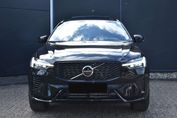 Volvo XC60 B5 AWD Ultra Dark