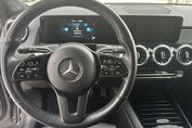 Mercedes GLB 200