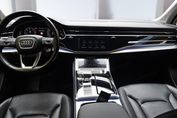 Audi Q7 50 TDI quattro S Line