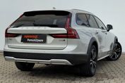 Volvo V90 Cross Country D5 AWD Pro