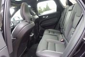 Volvo XC60 B5 AWD Ultra Black Edition
