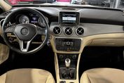 Mercedes GLA 200