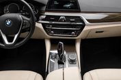 BMW Seria 5 520d xDrive Luxury Line