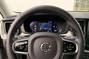 Volvo XC60 B4 B Plus Dark aut