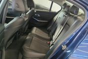 BMW Seria 3 320i Sport Line
