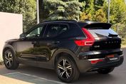 Volvo XC40 B4 Plus Dark